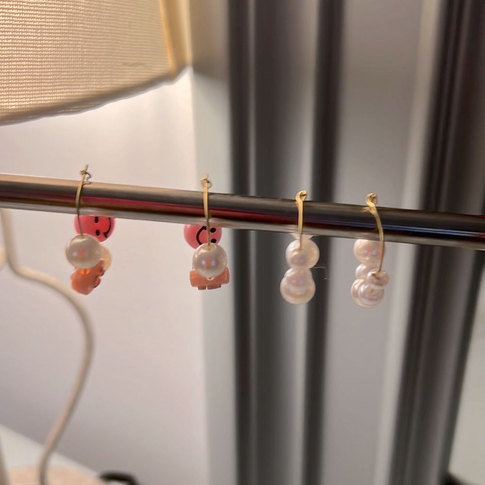 Two pack earrings set